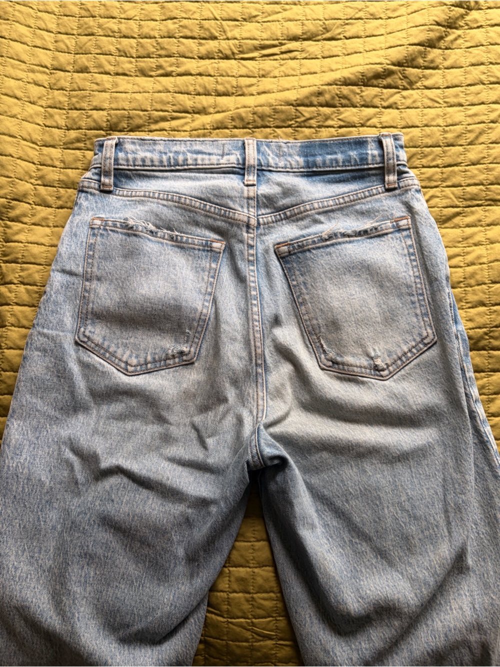 Abercrombie & Fitch Curve Love “90’s Straight” Ultra High Rise Blue Jeans - Long